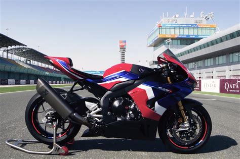 Gone Riding: Honda CBR1000RR-R Fireblade SP - Asphalt & Rubber