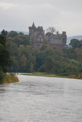 Beaufort Castle, Beauly, United Kingdom - SpottingHistory