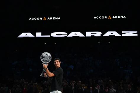 Carlos Alcaraz tops Rafael Nadal and becomes youngest year-end No. 1