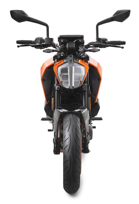 2017 KTM Duke 390 India front - CarBlogIndia