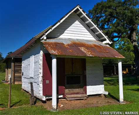 Cane River Creole National Historical Park | CARPENTER SHOP AT OAKLAND PLANTATION