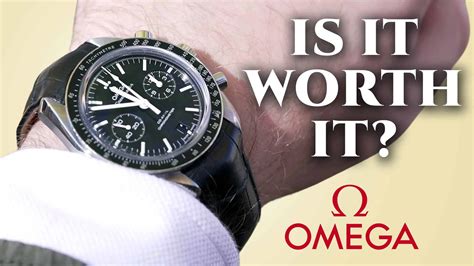 Omega Speedmaster: Is It Worth It? Men's Swiss Watch Review | Gentleman ...