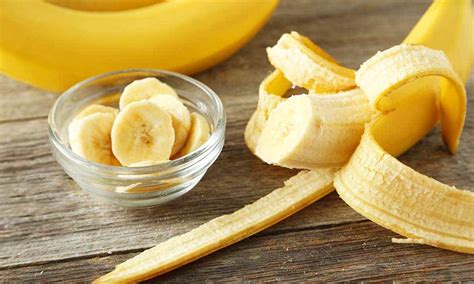 Here Are The Uses Of Banana Peel That You Should Know About!