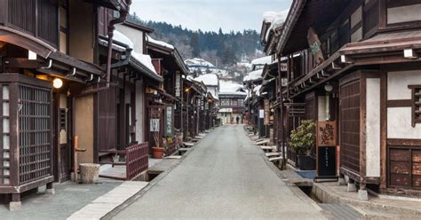 Exploring Hida Takayama - The Ultimate Travel Guide - Nagoya is not boring