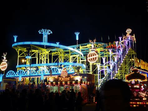 Possibly, this is a wild Crazy Mouse ride at La Feria Chapultepec ...