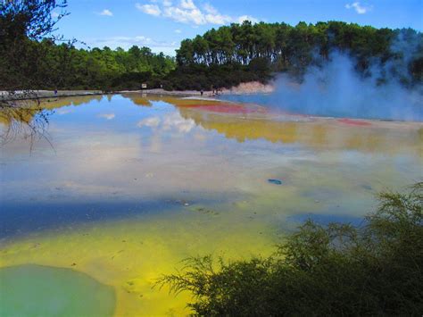 Wai-O-Tapu Thermal Wonderland | Photo