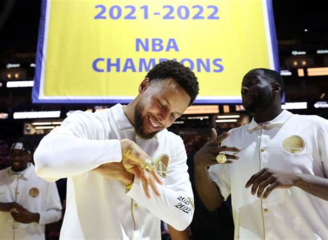 Stephen Curry’s Warriors Steal the Show as 2022 NBA Championship Rings ...