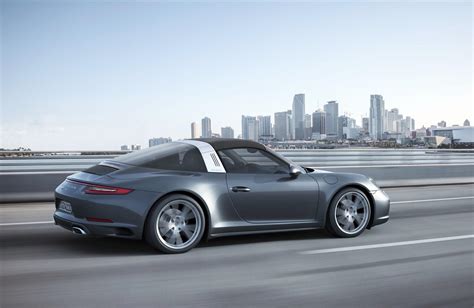 2017 Porsche 911 Carrera 4, Targa 4 Receive 911 Turbo’s Smart AWD, Now Faster than Carrera S ...