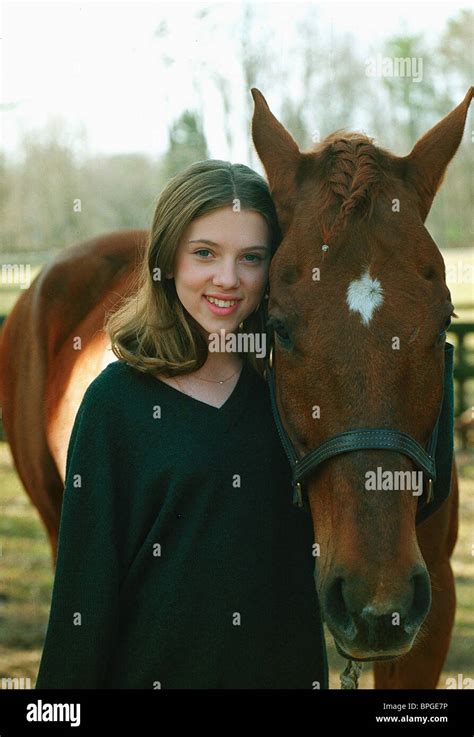 SCARLETT JOHANSSON THE HORSE WHISPERER (1998 Stock Photo: 31095226 - Alamy