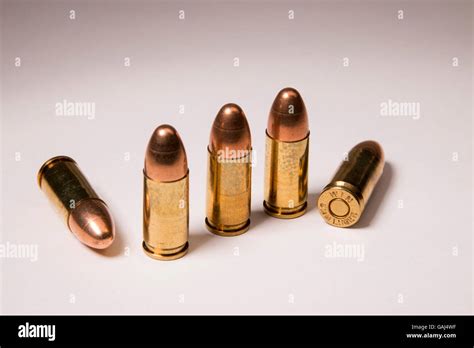 Winchester 115 grain ball ammo in 9mm Stock Photo - Alamy