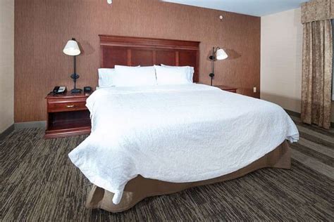 HAMPTON INN & SUITES GREENSBURG - Prices & Hotel Reviews (IN)