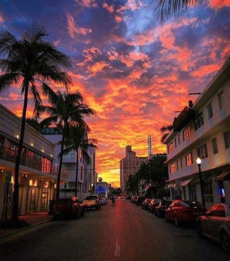 South Beach sunset #miami #florida #miamibeach #sobe #southbeach # ...