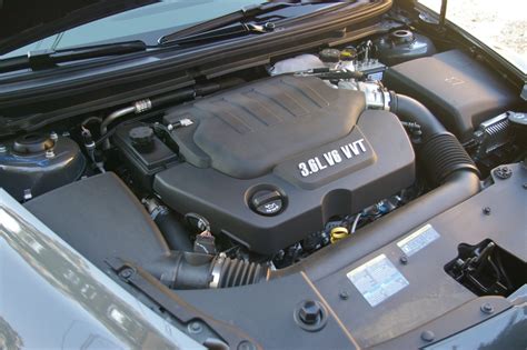 CHEVROLET MALIBU - chevrolet-malibu_engine_3.jpg