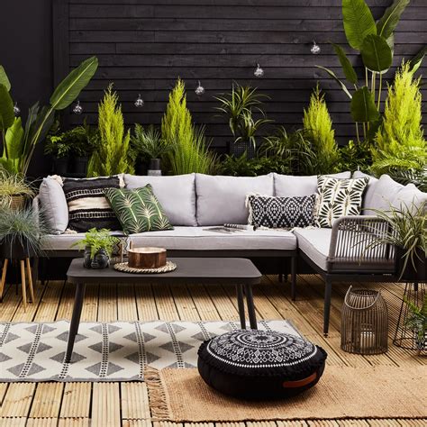 B&M garden furniture is back for Spring with prices starting from £30 | Ideal Home