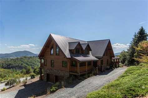 The Lodge - Blue Ridge Mountain Rentals