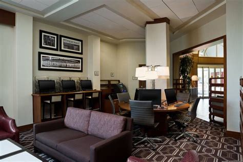 Sheraton Boston Needham Hotel Needham | Bookonline.com