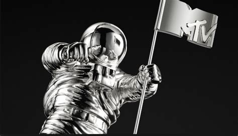 MTV: Ever Wondered Why The VMA Statue is a Moonman?