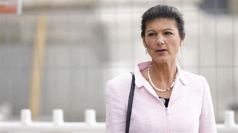 Kommentare - Medienberichte: Sahra Wagenknecht gründet eigene Partei | meta tagesschau