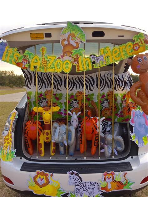 Pin by Sarah Borrows on school - holiday | Trunk or treat, Truck or ...