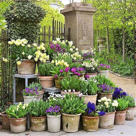 50 Stunning Spring Garden Ideas for Front Yard and Backyard Landscaping | Garden containers ...