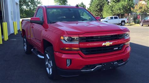 Chevrolet Silverado 1500 Red