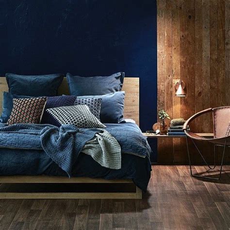 48 Best Navy Blue Bedroom Design Ideas for a Relaxing Haven | Blue bedroom walls, Blue bedroom ...