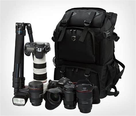 10 Best DSLR Camera Bags / Backpacks For Hiking & Travelling