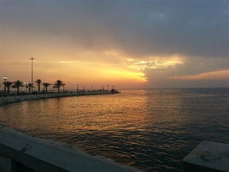 Sunset view from Dammam beach .. so romantic | Sunset views, Dammam, Sunrise sunset