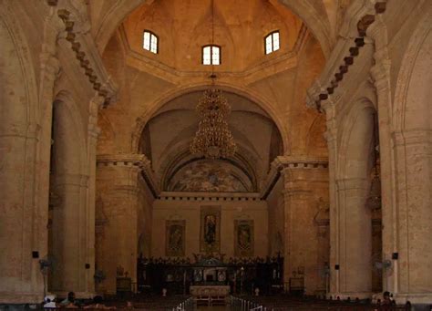 Cathedral of Havana | Wondermondo