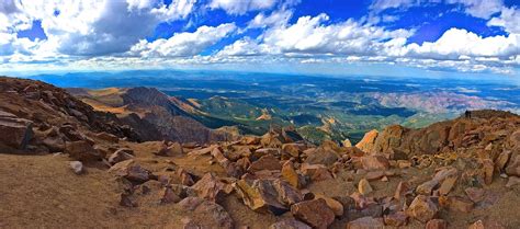 Pikes Peak Colorado Springs 14000ft Mountain — Colorado Springs