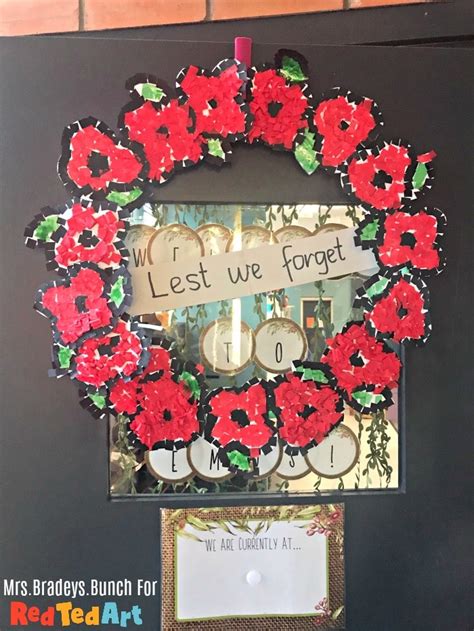 Easy Poppy Wreath for Remembrance Day - Red Ted Art - Kids Crafts