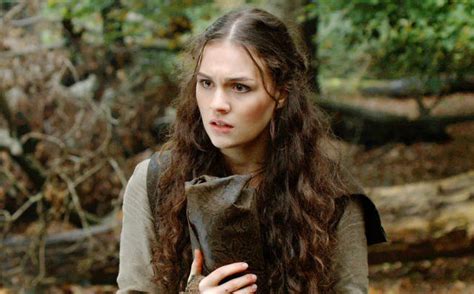 Before Her ‘Outlander’ Debut as Brianna, See Sophie Skelton in ‘Ren’