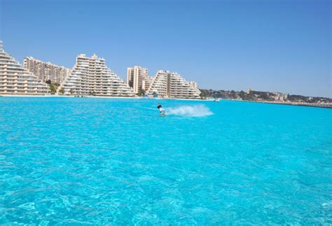 This is the World's Largest Swimming Pool. When You See The Photos Of It, You Will Be Totally ...