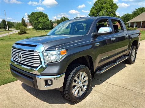 Used Toyota Tundra Limited 4x4 Crewmax