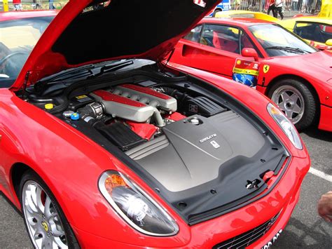 Automotive Engineering Wallpaper: ferrari 599 gtb engine