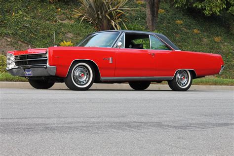 1967 Plymouth Fury - Information and photos - MOMENTcar