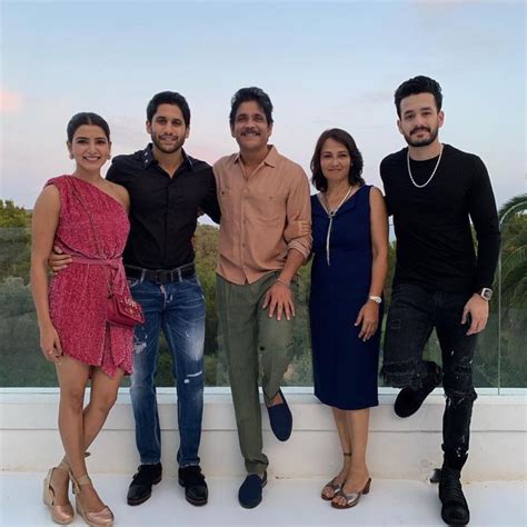 Nagarjuna enjoys family time in Spain on his 60th birthday - OrissaPOST