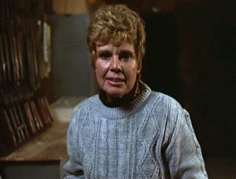 Ladies of Horror May-hem: Pamela Voorhees | L o b a B l a n c a {dot} c o m