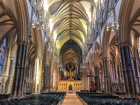 A Day to Lincoln Cathedral - The British Pilgrimage Trust