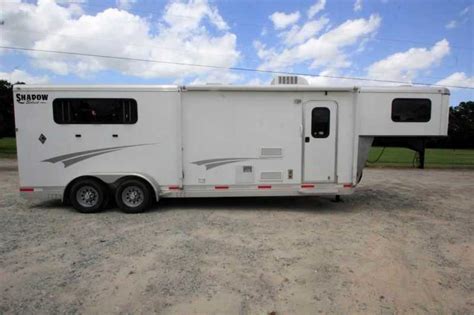 Used 2014 Shadow 3 Horse Trailer with Living Quarters :: Dixie Horse & Mule Co