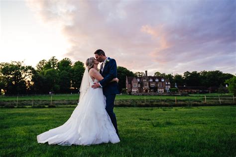 Photos I Capture on Your Wedding Day as a Devon Wedding Photographer - Harriet Bird Photography