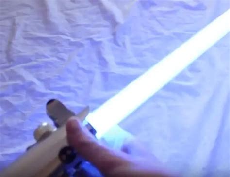 Can you duel with Star Wars Force FX lightsabers? - SaberSourcing