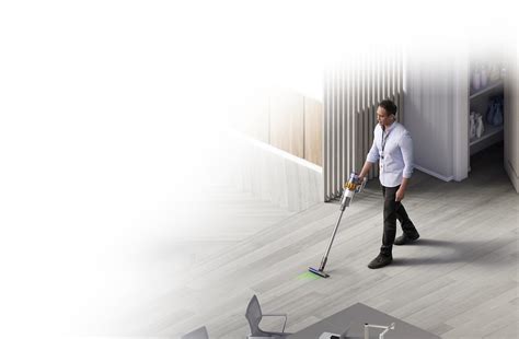 Dyson vacuum cleaners for business | Dyson Canada