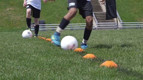 Soccer Dribbling Drill: Inside Outside Touch - YouTube