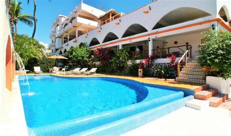 Hotels in Zihuatanejo, Mexico - price from $115 | Planet of Hotels