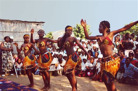 Traditional dance - Mozambique | Traditional dance performed… | Flickr ...