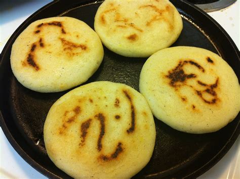 Pin by Alejandra Schrader on Venezuelan Food | Food, Venezuelan food, Arepas