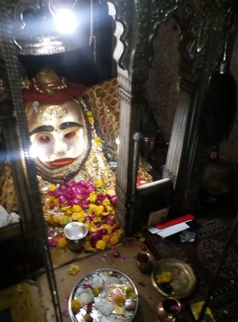 Kal Bhairav Temple Ujjain, History, Timings, Mystery, Darshan