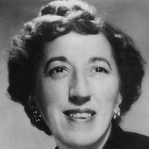 Margaret Hamilton - Bio, Facts, Family | Famous Birthdays