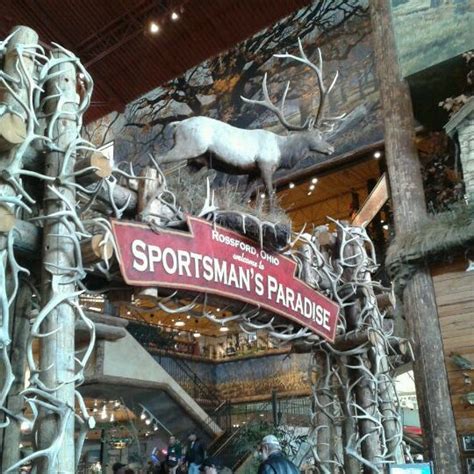 Bass Pro Shops - Sporting Goods Shop in Rossford